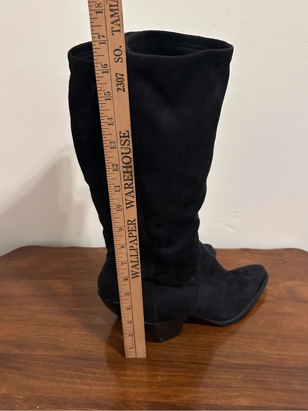 Donald J. Pliner Black Suede Fitted Heel Stretch Heel Riding Boots Size 8
